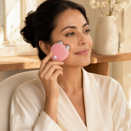 Glow Lift — Masajeador Facial de Microcorrientes EMS